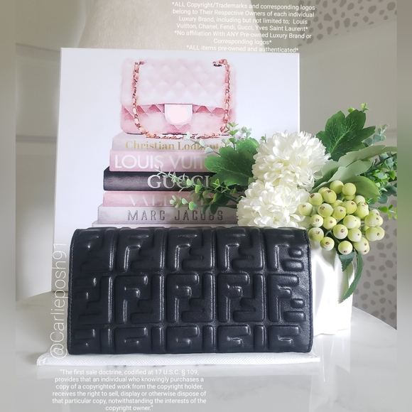 Authentic Pre-owned Fendi Baguette Continental Nappa Flap Wallet - Picture 3 of 14